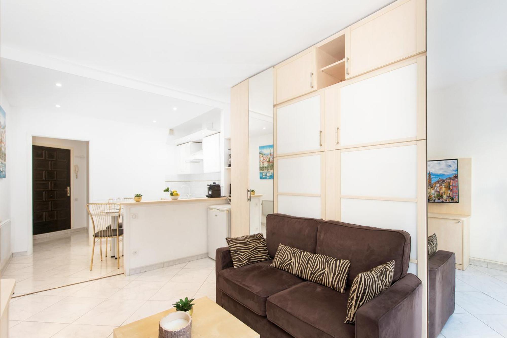 Cosy Studio - Residence Front De Mer - Menton Luaran gambar